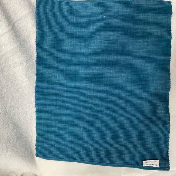 Crate & Barrel twilight blue royal teal woven placemat set of 4 reversible - Picture 4 of 6